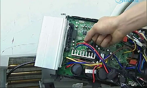 昌吉美的空调电话是多少